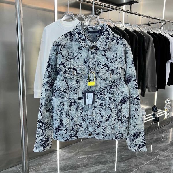 high version mens denim jacket classic jacquard embroidery cardigan coat v designer jackets men women baseball jacket, Black;brown
high version mens denim jacket classic jacquard embroidery cardigan coat v designer jackets men women baseball jacket, Black;brown
