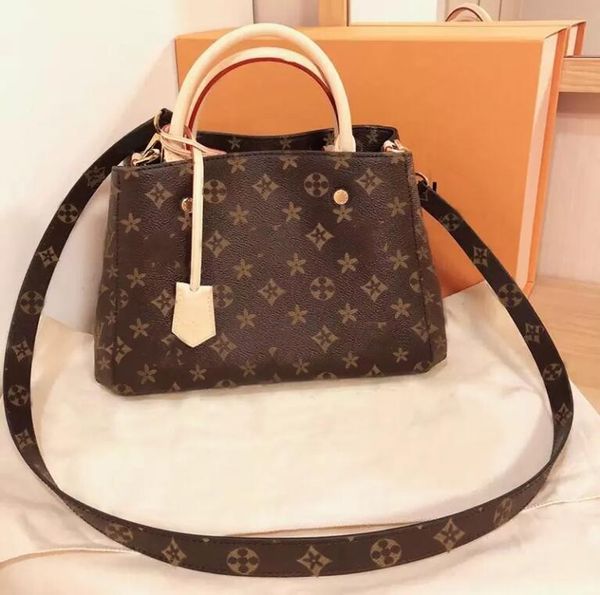 luxurys designers handbags purses bag women tote brand letter embossing genuine leather shoulder bags crossbody handbag with dustbag
luxurys designers handbags purses bag women tote brand letter embossing genuine leather shoulder bags crossbody handbag with dustbag
