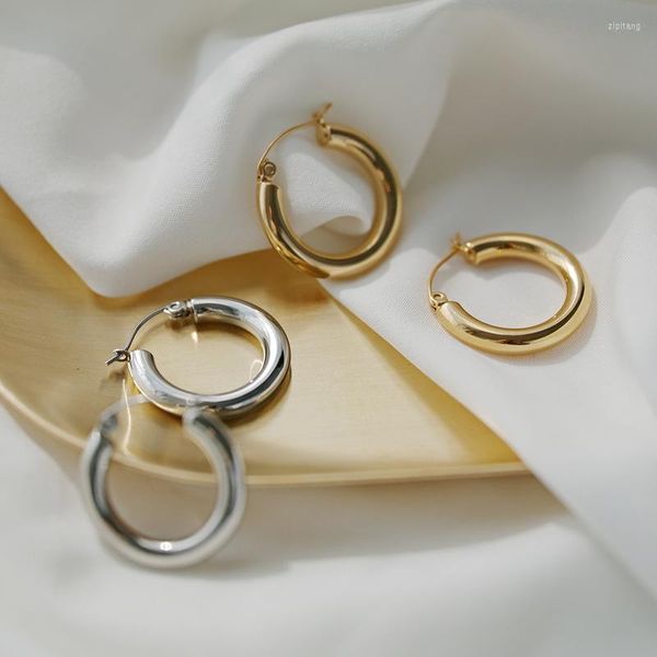hoop earrings 925 sterling silver chunky for women punk ear jewelry 2023 wholesale aretes creole huggies, Golden;silver
hoop earrings 925 sterling silver chunky for women punk ear jewelry 2023 wholesale aretes creole huggies, Golden;silver