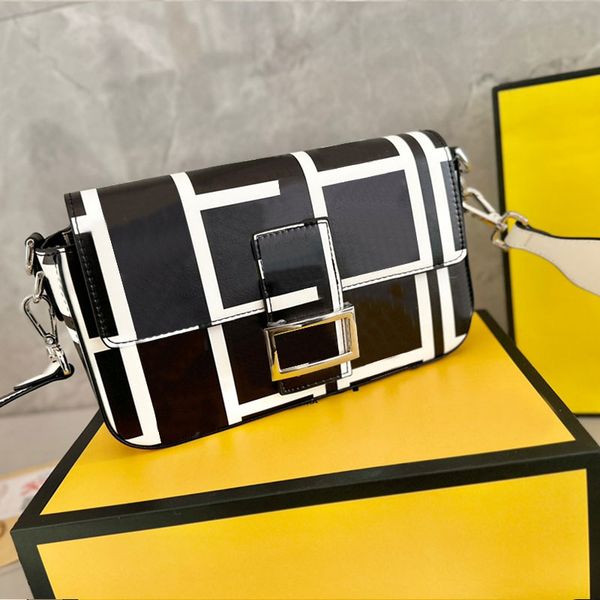 fashion shoulder bag square flap women crossbody bags silver metal hardware handbags cell phone pocket black white contrast clutch purse rem
fashion shoulder bag square flap women crossbody bags silver metal hardware handbags cell phone pocket black white contrast clutch purse rem