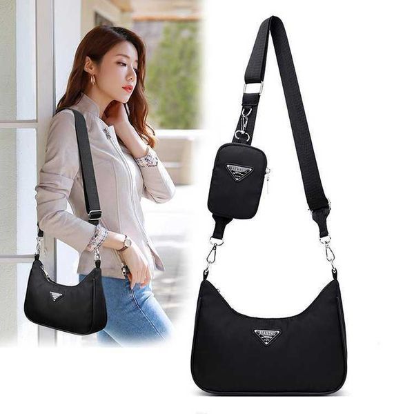 ins chic nylon women crossbody bag mini pocket female designer luxury casual shoulder messenger hand
ins chic nylon women crossbody bag mini pocket female designer luxury casual shoulder messenger hand