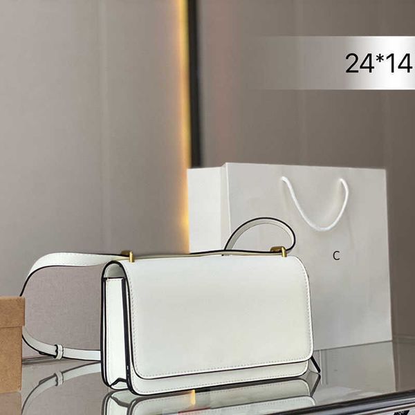 evening bags totes coabag bandit designer leather luxurys womens tote designers crossbody shoulder luggage pouch purse handbag 221024
evening bags totes coabag bandit designer leather luxurys womens tote designers crossbody shoulder luggage pouch purse handbag 221024