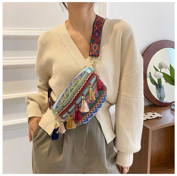 fashion bohemia ethnic national style female chest breast canvas bag with tassel girl lady new bags
fashion bohemia ethnic national style female chest breast canvas bag with tassel girl lady new bags