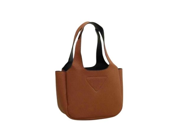 women fashion shopping bag armpit shoulder bag leather luxury designer purses hobo handbag outdoor messenger bags cross body bottegas
women fashion shopping bag armpit shoulder bag leather luxury designer purses hobo handbag outdoor messenger bags cross body bottegas