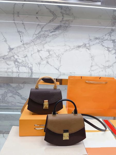 women classic brown flower pattern crossbody bag golden hardware handbag adjustable shoul der strap flap shoulder crossbody bags designer sm
women classic brown flower pattern crossbody bag golden hardware handbag adjustable shoul der strap flap shoulder crossbody bags designer sm