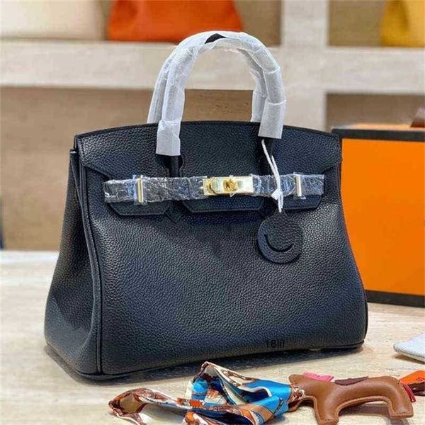 designer birkin herme bags claic lady handbag cow leather multicolour women houlder trap pure fat hipping bag have logo
designer birkin herme bags claic lady handbag cow leather multicolour women houlder trap pure fat hipping bag have logo