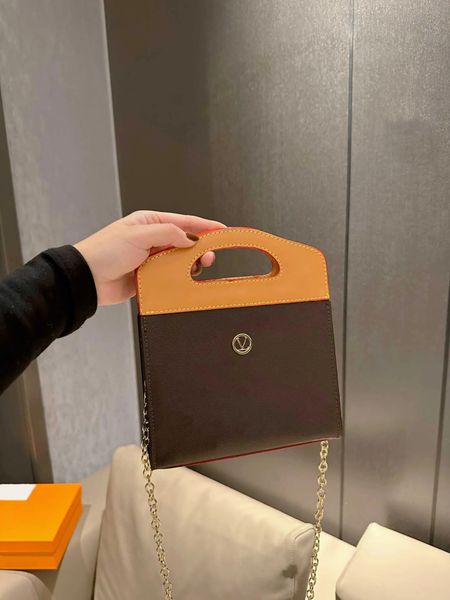designer bags fashion women vintage shoulder crossbody bags golden metal hardware chain handbag classic brown flower pattern handbags mini t
designer bags fashion women vintage shoulder crossbody bags golden metal hardware chain handbag classic brown flower pattern handbags mini t