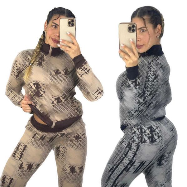 j2764 women's jogging suit fashion printing casual two-piece set with zipper two colors, White
j2764 women's jogging suit fashion printing casual two-piece set with zipper two colors, White