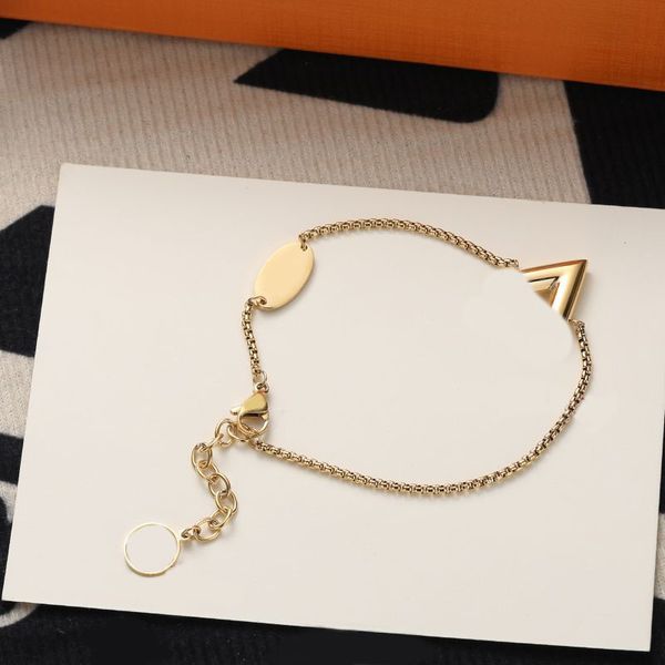 letter designer bracelet for woman lady jewelry party friendship bracelets mens chain retro luxury bracelet hypoallergenic chic pulsera wedd, Golden;silver
letter designer bracelet for woman lady jewelry party friendship bracelets mens chain retro luxury bracelet hypoallergenic chic pulsera wedd, Golden;silver