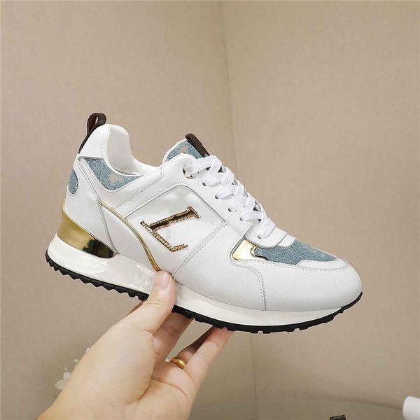 luxury design bowling shoes 2023 fashionable louiseity men and women leather canvas letter logo casual outdoor sports running shoes viutonit
luxury design bowling shoes 2023 fashionable louiseity men and women leather canvas letter logo casual outdoor sports running shoes viutonit