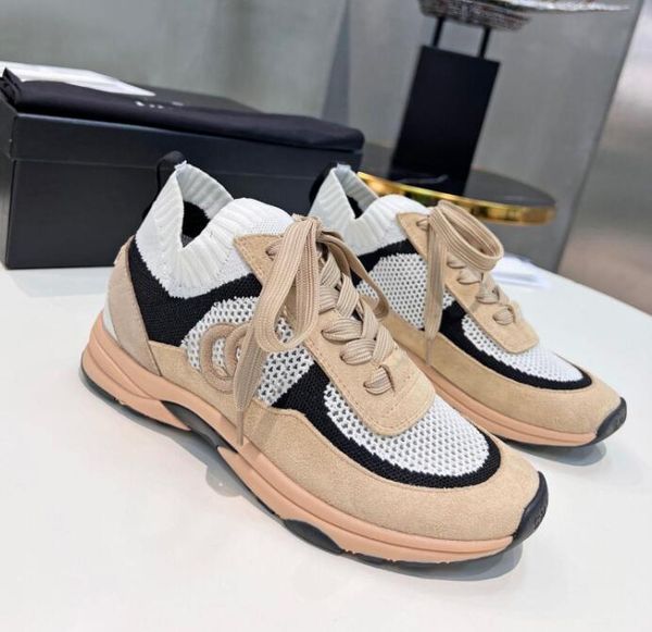 designer luxury shoe velvet calfskin sneaker vintage suede shoes reflective sneakers calfskin casual running trainers, Black
designer luxury shoe velvet calfskin sneaker vintage suede shoes reflective sneakers calfskin casual running trainers, Black