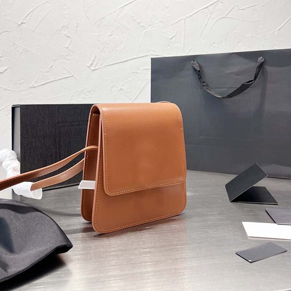 luxury designer bag women bags classic plain handbag shoulder bags real leather lady fashion bags genuine crossbody simple and versatile lad
luxury designer bag women bags classic plain handbag shoulder bags real leather lady fashion bags genuine crossbody simple and versatile lad