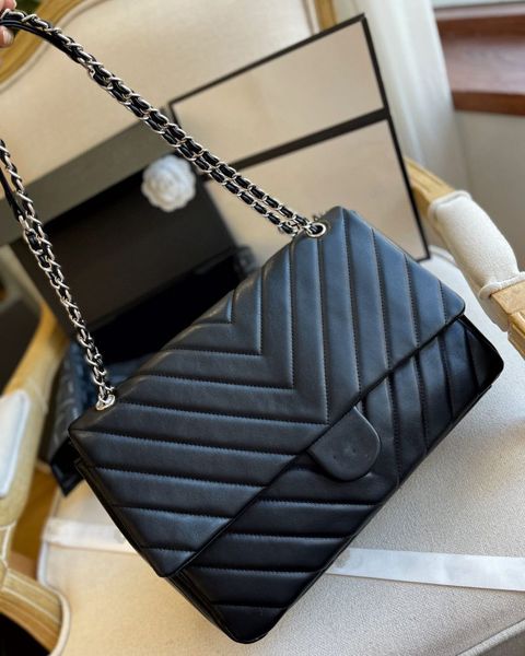 designer custom luxury shoulder bags cowhide leather chain strap large cross body bag phone crossbady hand bag card holder for women
designer custom luxury shoulder bags cowhide leather chain strap large cross body bag phone crossbady hand bag card holder for women