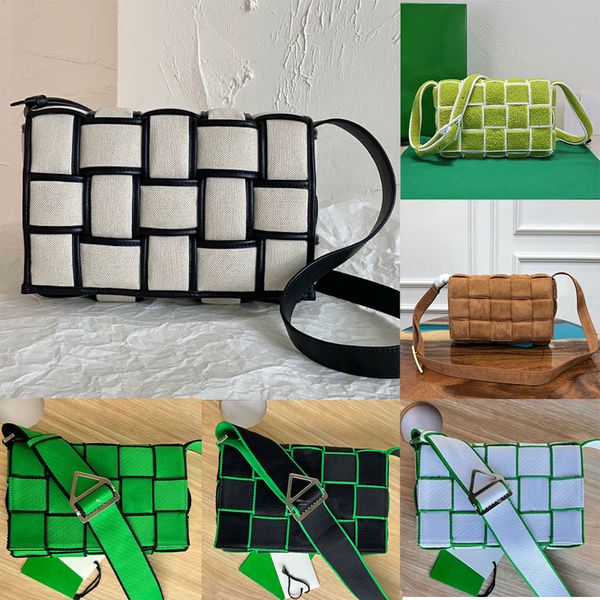 small intreccio reverse logo webbing cross-body bag luxury designer single interior zip pocket magnetic closure shoulder bag padded cassette
small intreccio reverse logo webbing cross-body bag luxury designer single interior zip pocket magnetic closure shoulder bag padded cassette