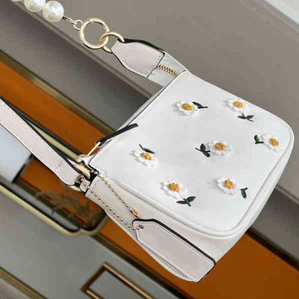 shoulder bags vintage pearl chain bags designer handbags shoulder leather crossbody bag messenger embroidered purses 220309
shoulder bags vintage pearl chain bags designer handbags shoulder leather crossbody bag messenger embroidered purses 220309