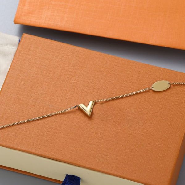 charmed bracelets designer for women valentines day social gatherings gift wedding letter bracelet charm engagement jewelry luxury bracelets, Golden;silver
charmed bracelets designer for women valentines day social gatherings gift wedding letter bracelet charm engagement jewelry luxury bracelets, Golden;silver