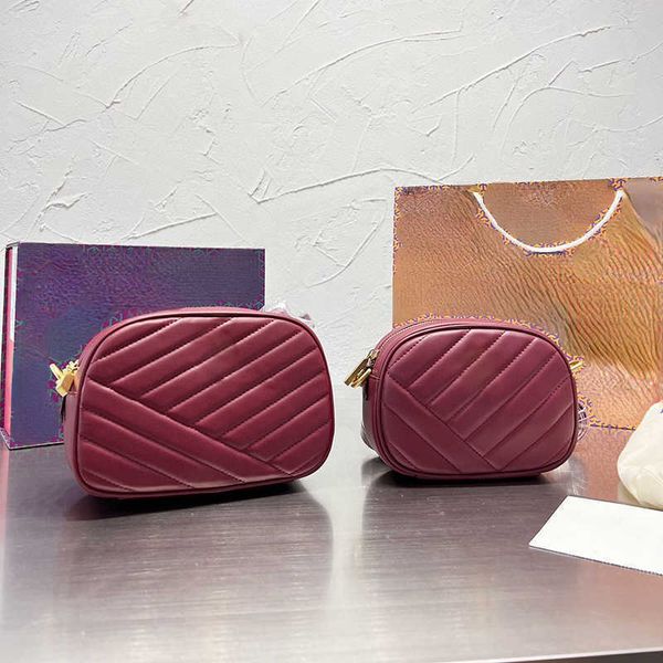 shoulder bag designer bag leather woman handbags luxurious bags fashion stripes square camera crossbody bags women purses 220930
shoulder bag designer bag leather woman handbags luxurious bags fashion stripes square camera crossbody bags women purses 220930