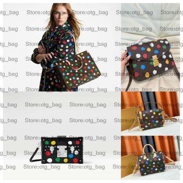 never mm 2pcs bag m46381 x yayoi kusama painted dots monograms otg onthgo mm m46379 side trunk m46396 speedy women luxurys designers shoulde
never mm 2pcs bag m46381 x yayoi kusama painted dots monograms otg onthgo mm m46379 side trunk m46396 speedy women luxurys designers shoulde
