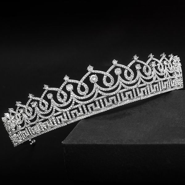 silver color crystal wedding tiaras and crowns zircon princess queen prom crown headpiece diadem bridal wedding hair accessories, Slivery;golden
silver color crystal wedding tiaras and crowns zircon princess queen prom crown headpiece diadem bridal wedding hair accessories, Slivery;golden