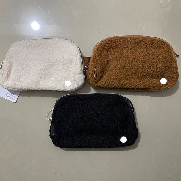 luxury lu fanny pack ubiquitous belt bag designer butt chest yoga bag large bag plush women men outdoor shoulder oblique waist bag with logo
luxury lu fanny pack ubiquitous belt bag designer butt chest yoga bag large bag plush women men outdoor shoulder oblique waist bag with logo