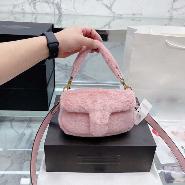 totes coabag pillow tabb designer bag plush crossbody pouch winter womens tote bag luxurys bag design handbag shoulder purse 221024
totes coabag pillow tabb designer bag plush crossbody pouch winter womens tote bag luxurys bag design handbag shoulder purse 221024