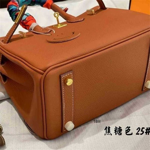 designer birkin herme bags houlder meenger new head leather women bag platinum handbag have logo
designer birkin herme bags houlder meenger new head leather women bag platinum handbag have logo