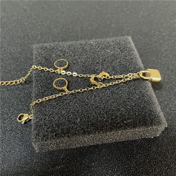 fashion lock bracelet man friendship bracelet designer jewelry party gifts valentines day charm bracelets for women esthetics dainty pulsera, Golden;silver
fashion lock bracelet man friendship bracelet designer jewelry party gifts valentines day charm bracelets for women esthetics dainty pulsera, Golden;silver