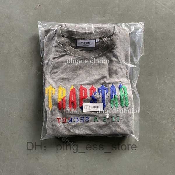 men's t-shirts new trapstar london t shirt men and women 1 embroidered chenille decoded chord suit - revolution luxury trapstars tee tr, White;black
men's t-shirts new trapstar london t shirt men and women 1 embroidered chenille decoded chord suit - revolution luxury trapstars tee tr, White;black