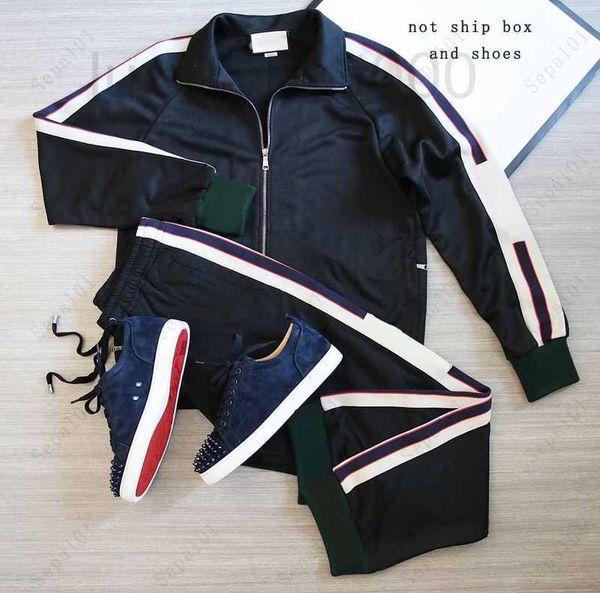men's tracksuits designer mens casual tracksuit fashion letter pattern sweatsuit suits classic outfits men two pieces pants spring jack, Gray
men's tracksuits designer mens casual tracksuit fashion letter pattern sweatsuit suits classic outfits men two pieces pants spring jack, Gray