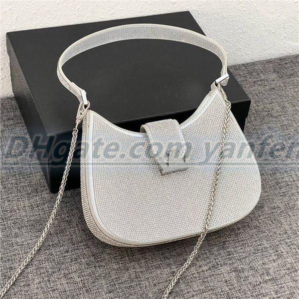 high leather brand new chain shoulder bag handbag highquality cross bags heart-shaped decorative waterproof cloth real leather bags purse
high leather brand new chain shoulder bag handbag highquality cross bags heart-shaped decorative waterproof cloth real leather bags purse
