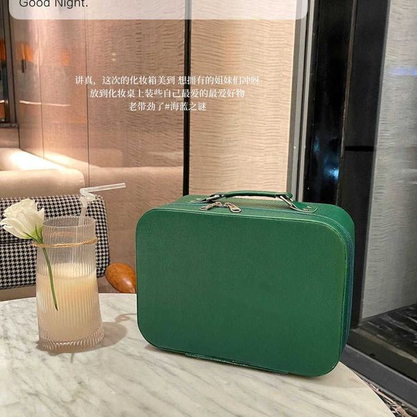 cosmetic bags green purse case portable cosmetic specialist with mirror travel cosmetic bag storage box portable 0112
cosmetic bags green purse case portable cosmetic specialist with mirror travel cosmetic bag storage box portable 0112