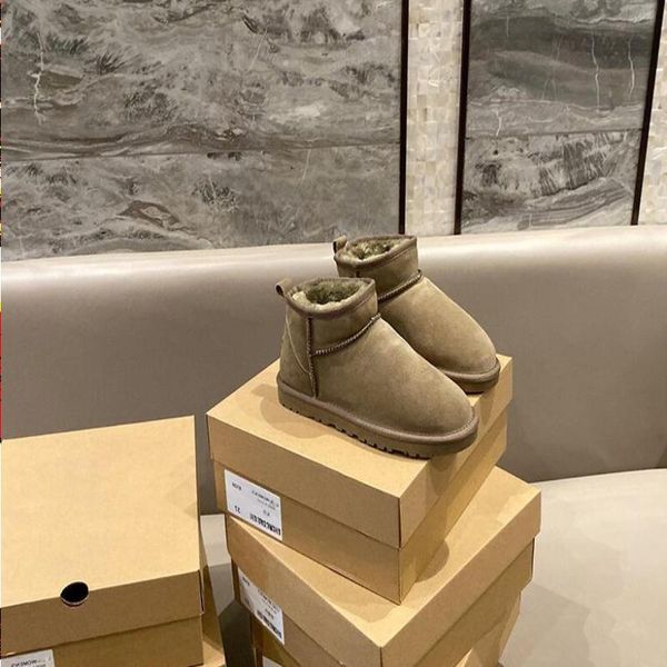 2022 aus u5854 classical short miniwomen snow boots keep warm boot man womens plush casual warm boots sheepskin suede shoes chestnu xgkw, Black
2022 aus u5854 classical short miniwomen snow boots keep warm boot man womens plush casual warm boots sheepskin suede shoes chestnu xgkw, Black