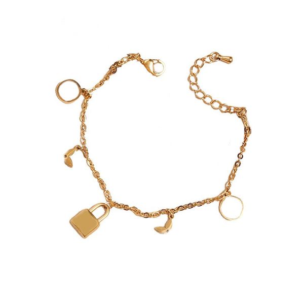 flower bracelet designer europe and america style wedding jewelry gold color lock bracelet homme lady women birthday gifts friendship bracel, Golden;silver
flower bracelet designer europe and america style wedding jewelry gold color lock bracelet homme lady women birthday gifts friendship bracel, Golden;silver
