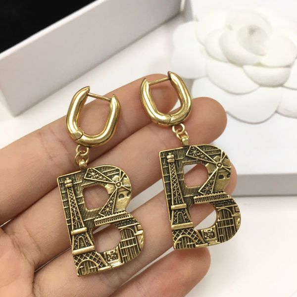 women designer dangle earrings fashion letter jewelry wedding date stainless steel gold plated earrings, Silver
women designer dangle earrings fashion letter jewelry wedding date stainless steel gold plated earrings, Silver