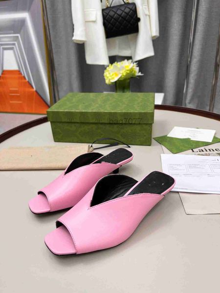 women sandals shoes womens for sandal luxuries designer platform shoe comfortable leisure foam rubber white black red sneakers 0421
women sandals shoes womens for sandal luxuries designer platform shoe comfortable leisure foam rubber white black red sneakers 0421
