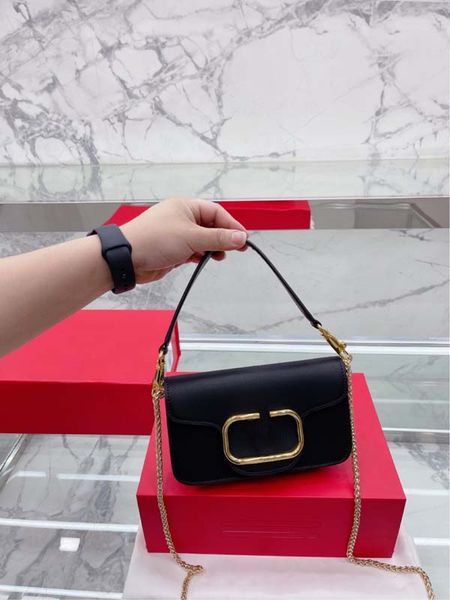 womens designer leather handbag classic messenger bag with shoulder strap metal chain adjustable length magnetic buckle opening and closing
womens designer leather handbag classic messenger bag with shoulder strap metal chain adjustable length magnetic buckle opening and closing