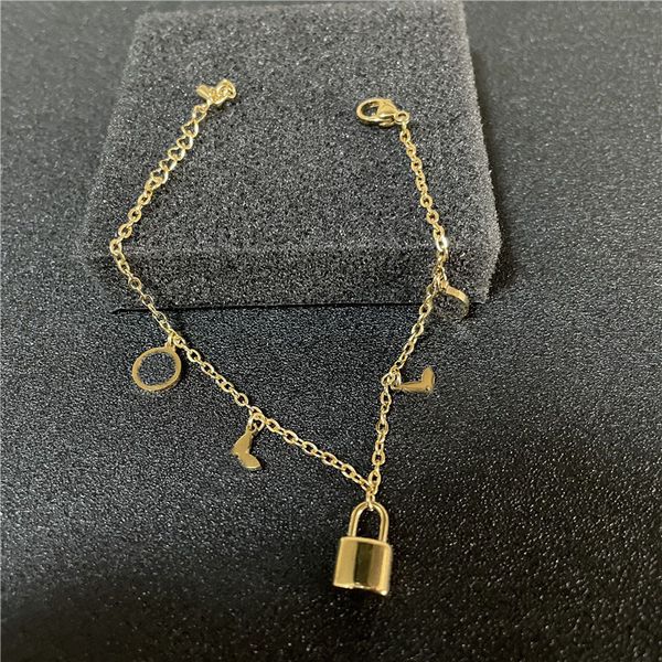 flower charm bracelet have gole color lock decoration couple wedding jewelry cute bracelets for teen girls esthetics bracelets designers hyp, Golden;silver
flower charm bracelet have gole color lock decoration couple wedding jewelry cute bracelets for teen girls esthetics bracelets designers hyp, Golden;silver