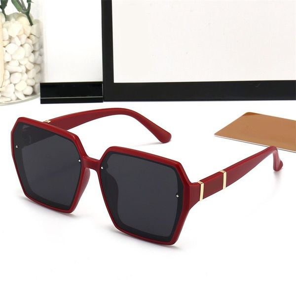 lady luxury sunglasses for women designer shades sun glasses casual sport rectangle lunette de soleil red black vintage classic driving desi, White;black
lady luxury sunglasses for women designer shades sun glasses casual sport rectangle lunette de soleil red black vintage classic driving desi, White;black