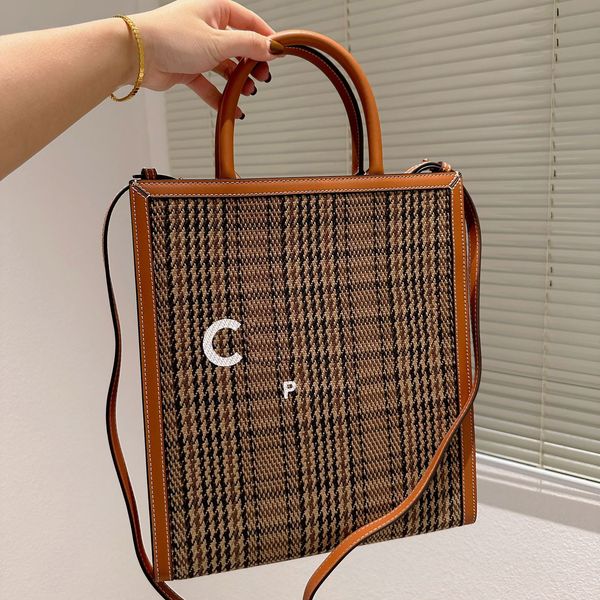 tote bages totes women the tote bag luxurys handbag designer womens fashion all-match classic street trend handbags
tote bages totes women the tote bag luxurys handbag designer womens fashion all-match classic street trend handbags