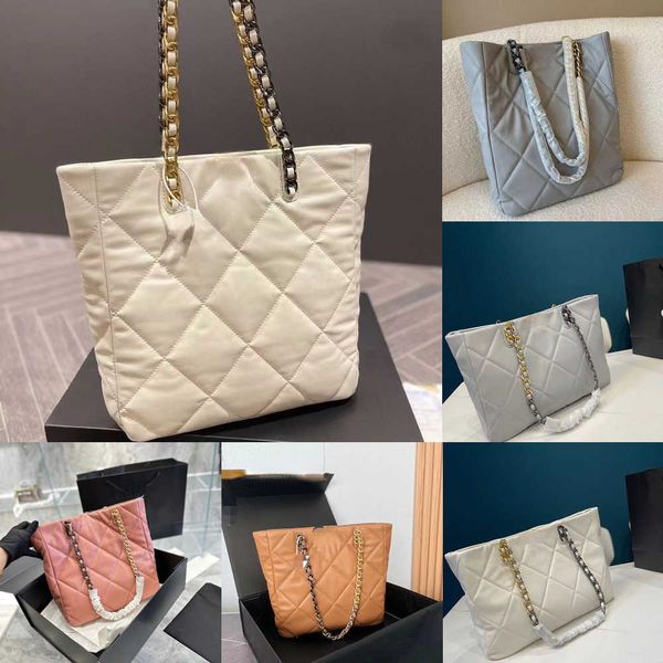 shoulder bags designer 2022b 19 series new tote bag lingge chain single shoulder shopping bag
shoulder bags designer 2022b 19 series new tote bag lingge chain single shoulder shopping bag