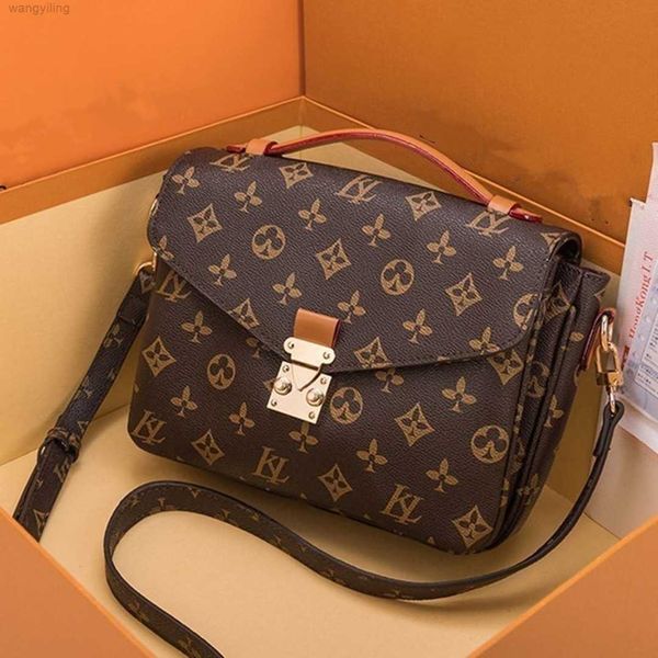 designers shoulder bag pu high-capacity handbag crossbody purse lady shopping tote handbags bags
designers shoulder bag pu high-capacity handbag crossbody purse lady shopping tote handbags bags
