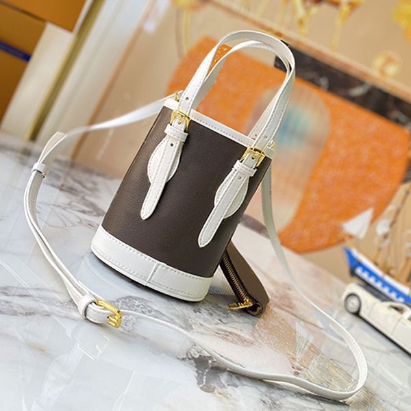 small nano bucket crosbody bag women handbags purse old flower fashion letters removable strap gold hardware lady zipper wallet coin purse m
small nano bucket crosbody bag women handbags purse old flower fashion letters removable strap gold hardware lady zipper wallet coin purse m