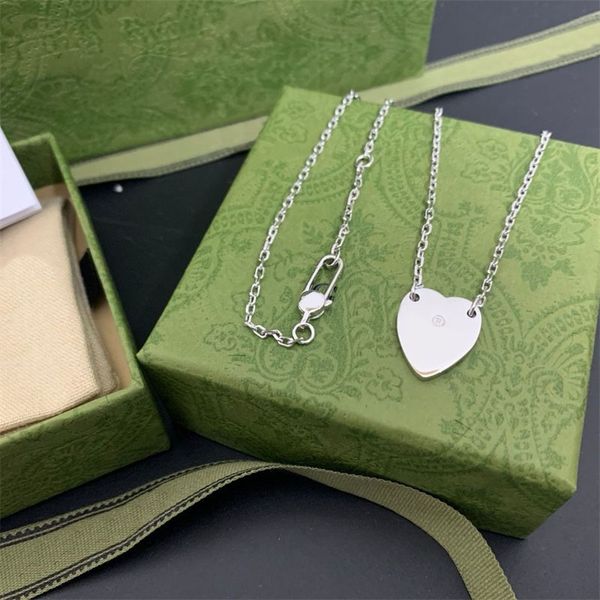 luxury men necklace love heart clavicle chains pendant necklace hip hop jewelry carving letter women ladies trendy tiktok teen girls cool de, Silver
luxury men necklace love heart clavicle chains pendant necklace hip hop jewelry carving letter women ladies trendy tiktok teen girls cool de, Silver