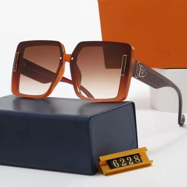 designer sunglass fashion mens women sun glasses with letters summer goggle popular eyewear beach sunglasses 6 colors with gift box, White;black
designer sunglass fashion mens women sun glasses with letters summer goggle popular eyewear beach sunglasses 6 colors with gift box, White;black
