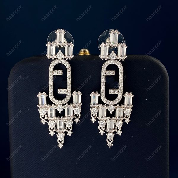 fashion diamond dangle designer for women jewelry f pendants stud earring silver chain engagement ear studs accessories with box
fashion diamond dangle designer for women jewelry f pendants stud earring silver chain engagement ear studs accessories with box