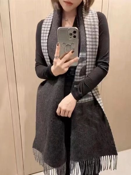 big size women printed embroidery scarf silk winter print foulard satin square head scarves women luxury designer shawls, Blue;gray
big size women printed embroidery scarf silk winter print foulard satin square head scarves women luxury designer shawls, Blue;gray