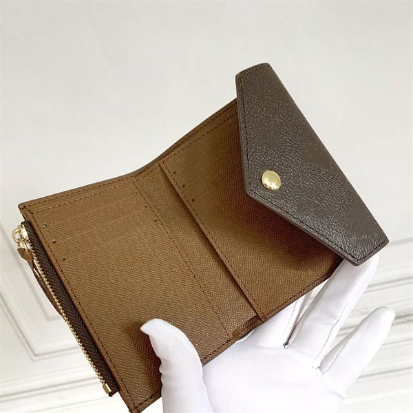 victorine wallet femininity functionality combined short 3 fold envelope flap sealed with press stud color match with lining l267a, Red;black
victorine wallet femininity functionality combined short 3 fold envelope flap sealed with press stud color match with lining l267a, Red;black