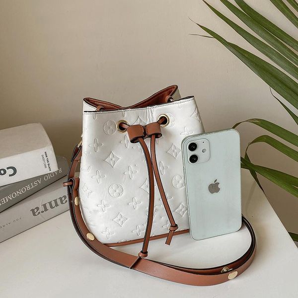 daily bag womens 2023 new large capacity shoulder bag cross body bucket bag fashion drawstring presbyopic vegetable basket contrast color wo
daily bag womens 2023 new large capacity shoulder bag cross body bucket bag fashion drawstring presbyopic vegetable basket contrast color wo
