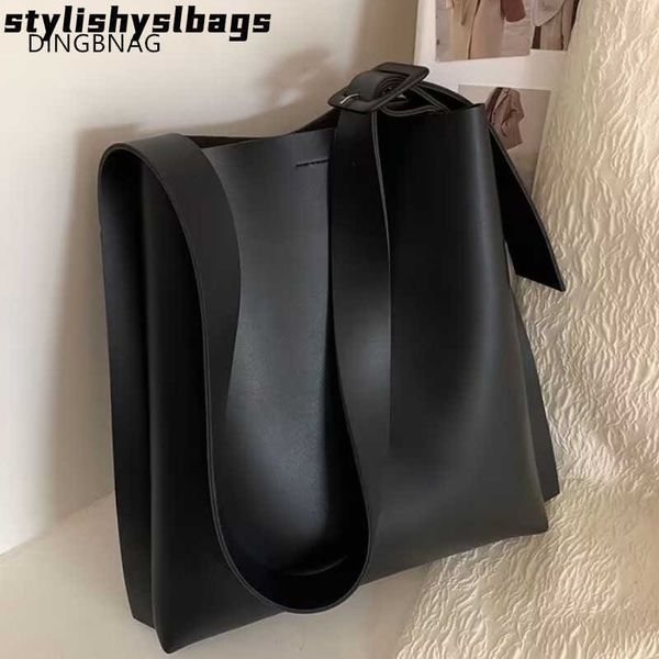 shoulder bags 2022 summer fashion women's shoulder bag large capacity soft pu leather rectangular tote bag luxury brand designer trend
shoulder bags 2022 summer fashion women's shoulder bag large capacity soft pu leather rectangular tote bag luxury brand designer trend