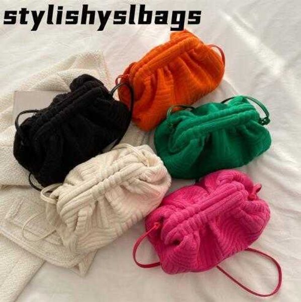 shoulder bags luxury new towel bag handbag 2022 women fashion popular portable bucket bag chain shoulder bag messenger bag 011323h
shoulder bags luxury new towel bag handbag 2022 women fashion popular portable bucket bag chain shoulder bag messenger bag 011323h